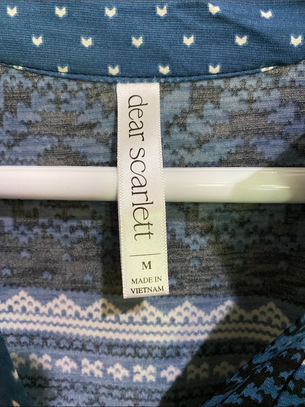 Dear Scarlett Blue Patterned V-Neck Tunic Top - Picture 2 of 6
